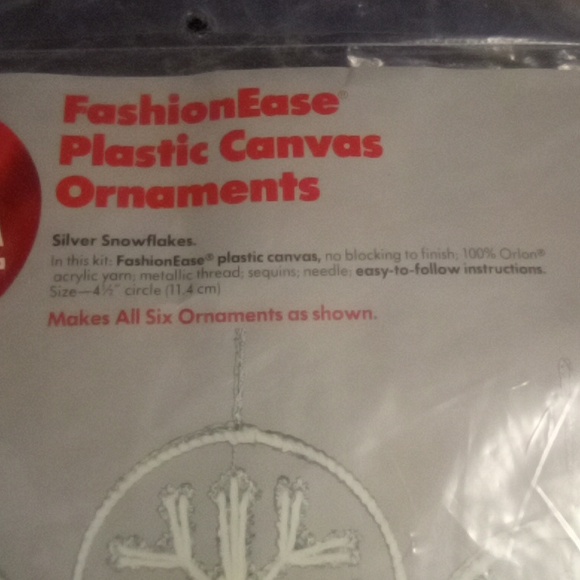 Fashion Ease plastic canvas needlepoint ornaments makes 6 - Picture 2 of 2